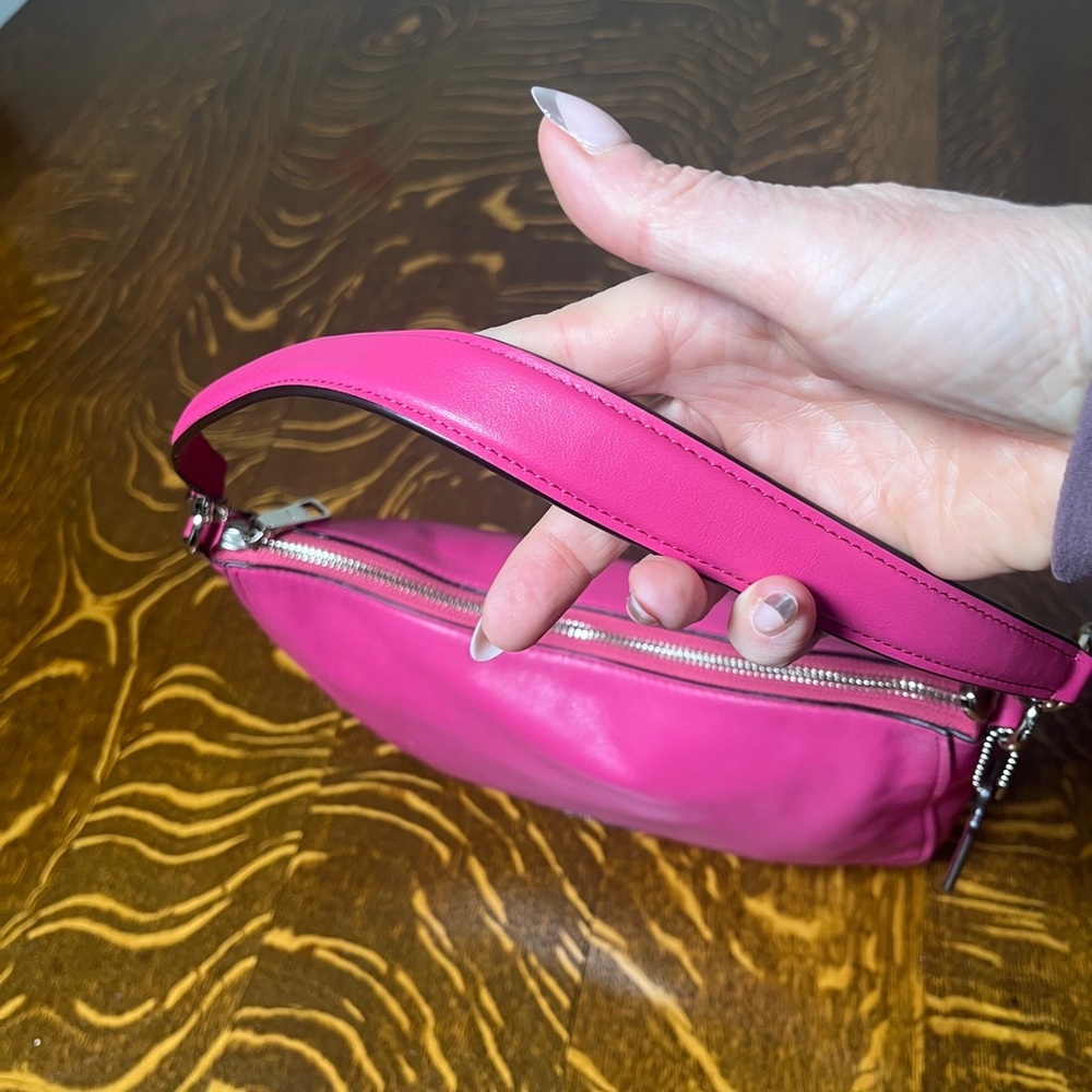 Coach Smith Chelsea Fuchsia Leather Shoulder Bag - Picture 5 of 10